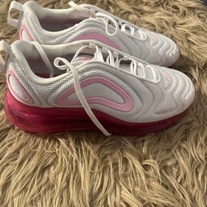 Nike Air 720 Women’s Running Sneaker Pink Rise Laser Fuscia and White Sz 4
